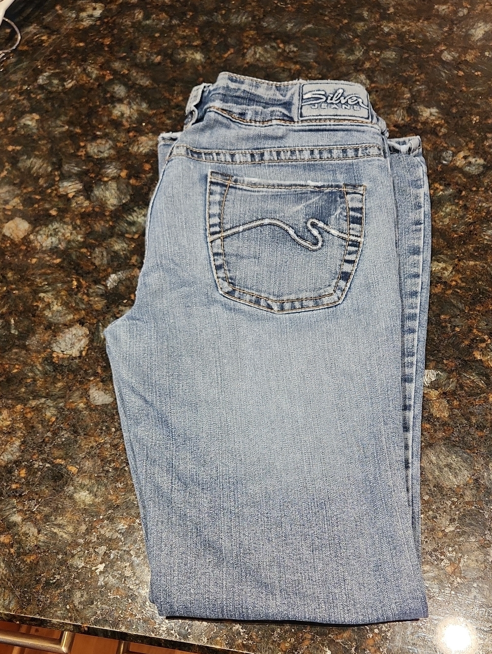 Silver Jeans Women's  Light Wash Denim
